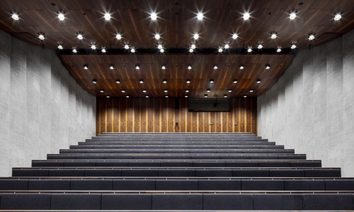 444 10 UZ 190319 N18